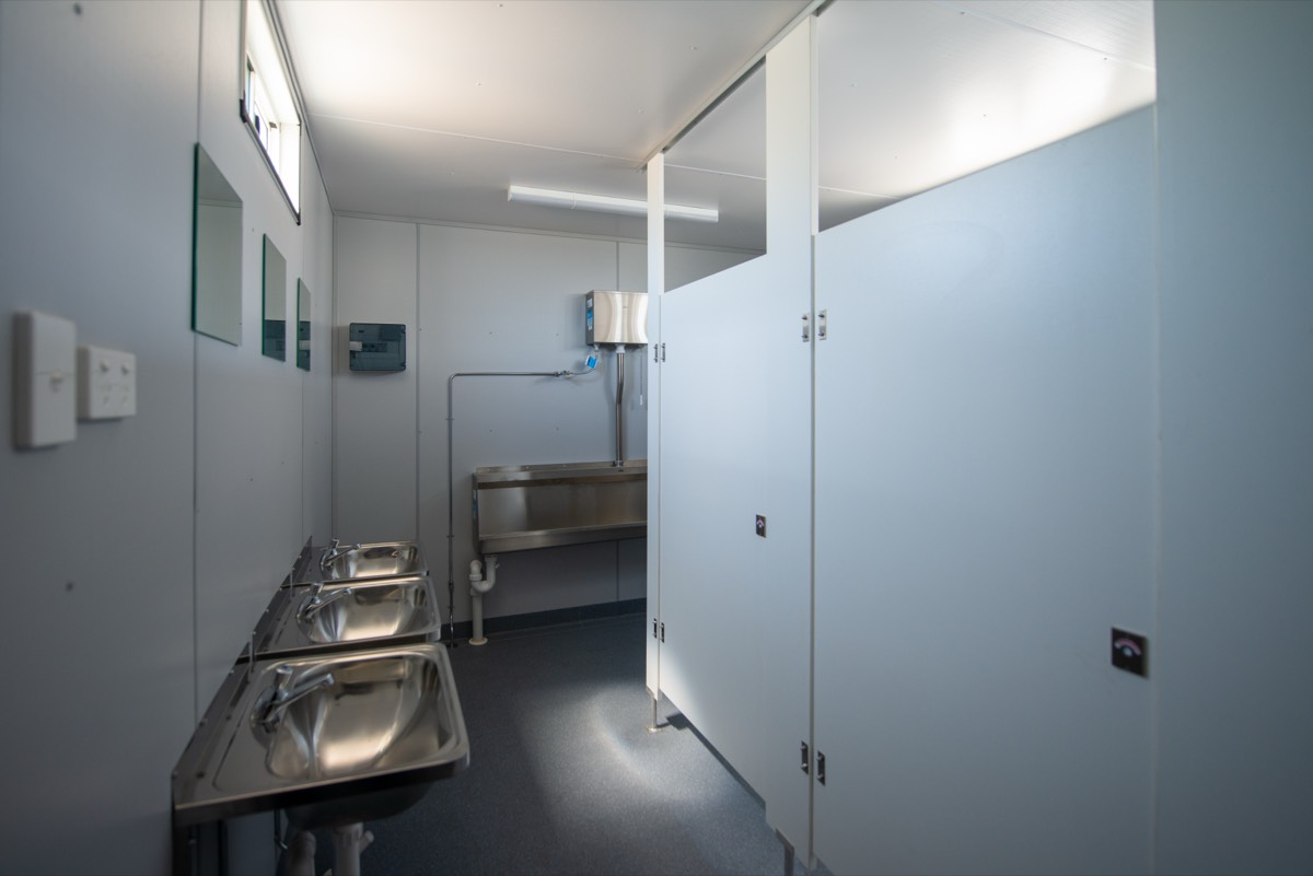 6x3m Toilet Block - View 5