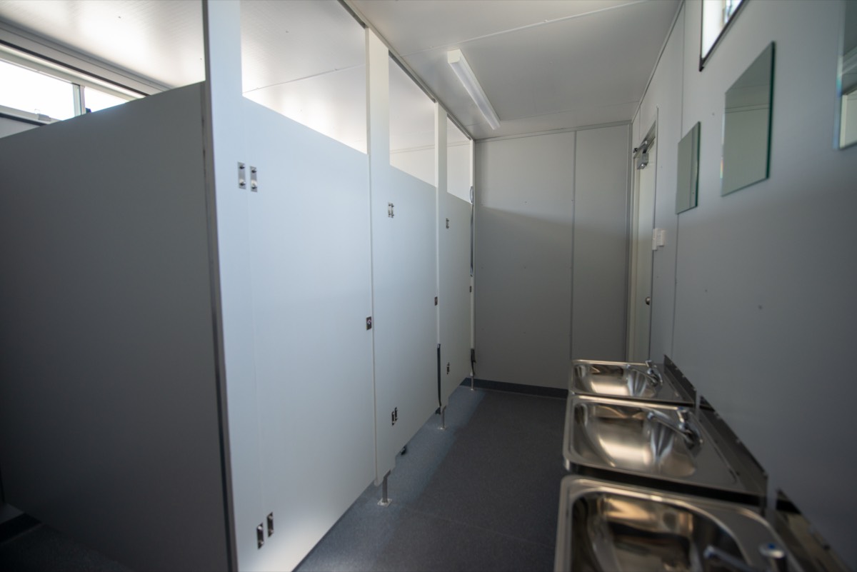 6x3m Toilet Block - View 6