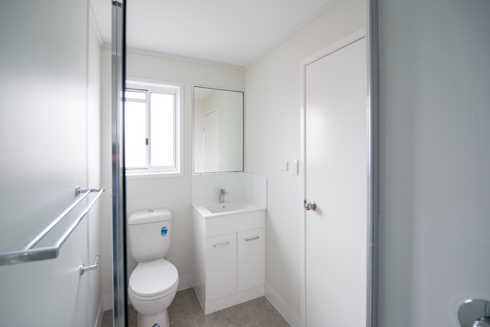 9.6x3m Living Quarters - View 4